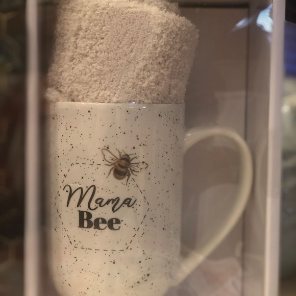 Mama Bee Boxed Gift Set - Picture 7 of 12